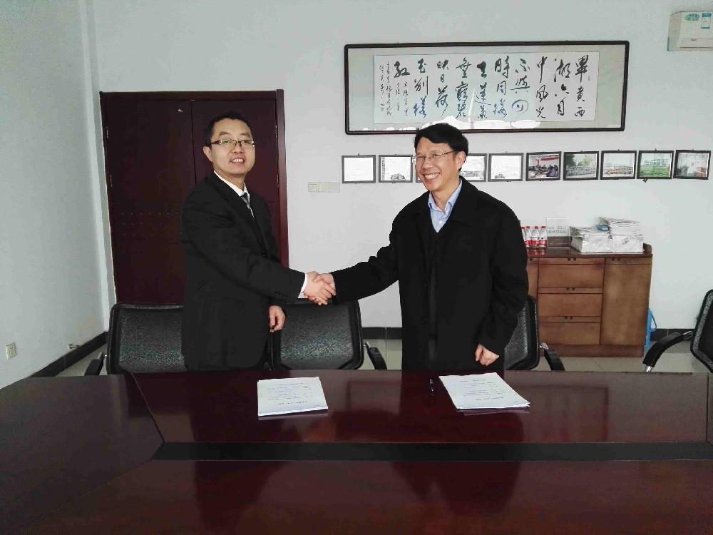 科研院所客戶來(lái)廠參觀與簽訂合作項(xiàng)目